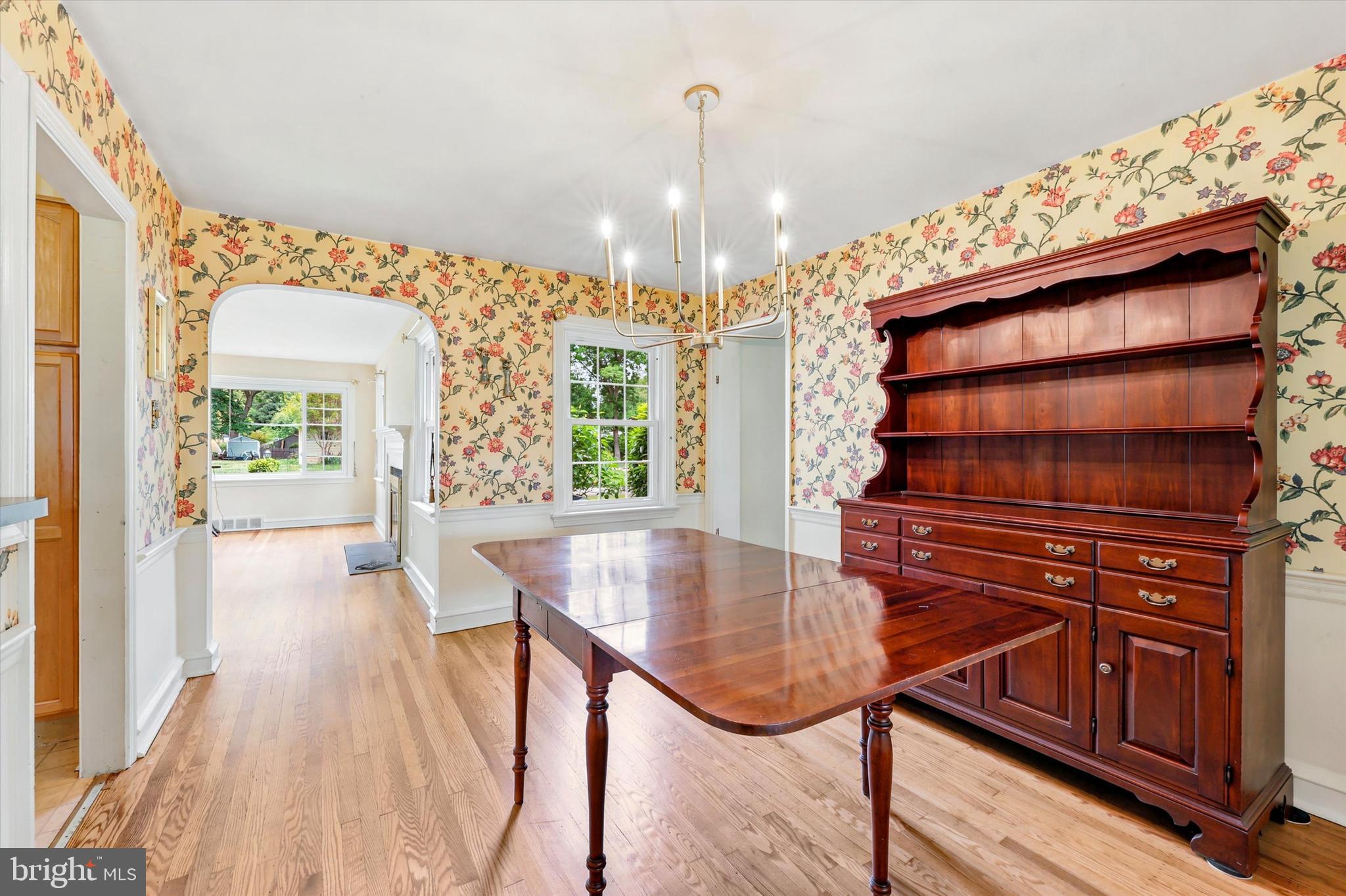 308 Henry Lane Wallingford, PA 19086 - Photo 7 of 36 Dining Room