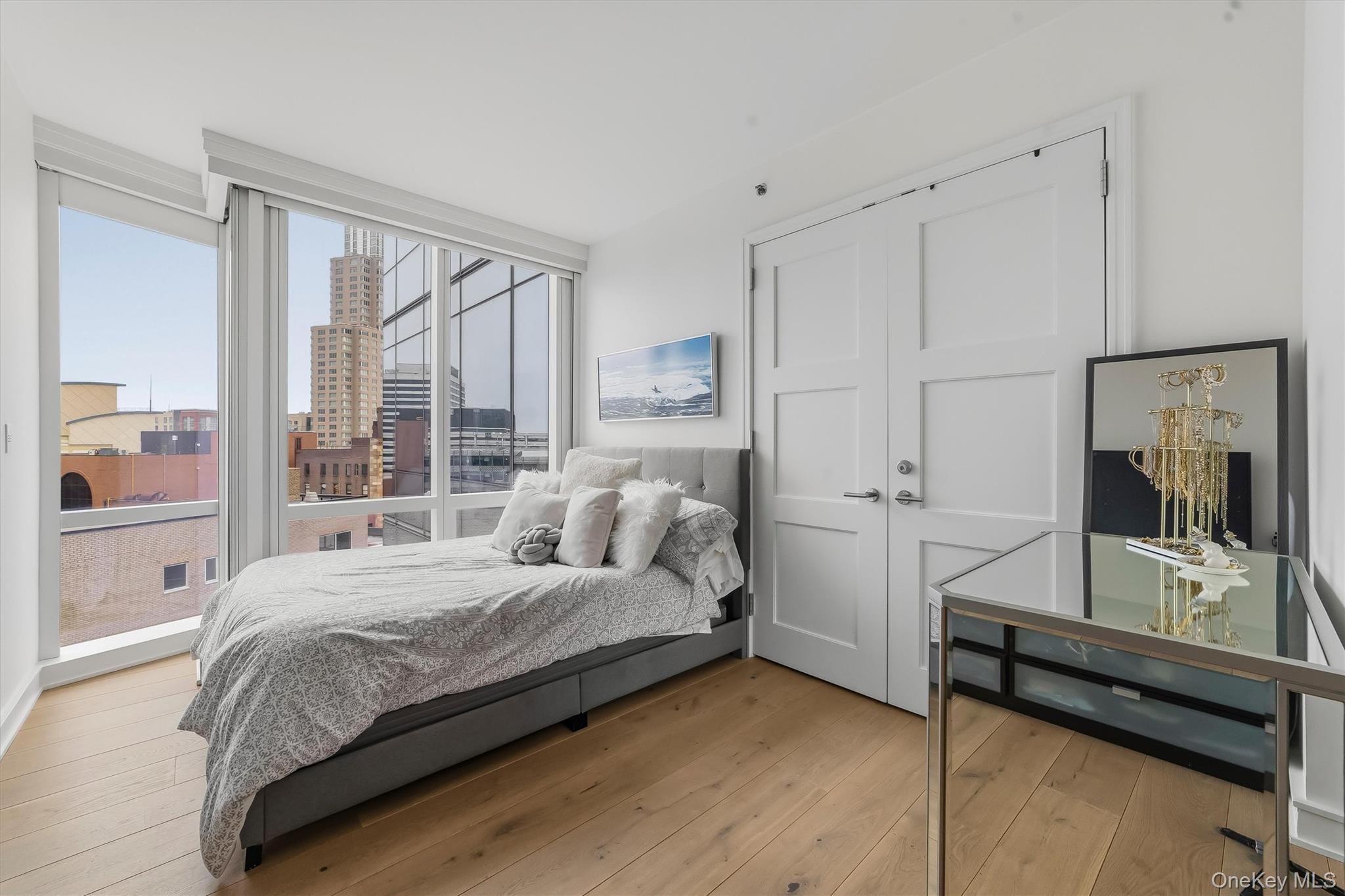 5 Renaissance Square, Unit 9A White Plains, NY 10601 - Photo 8 of 18