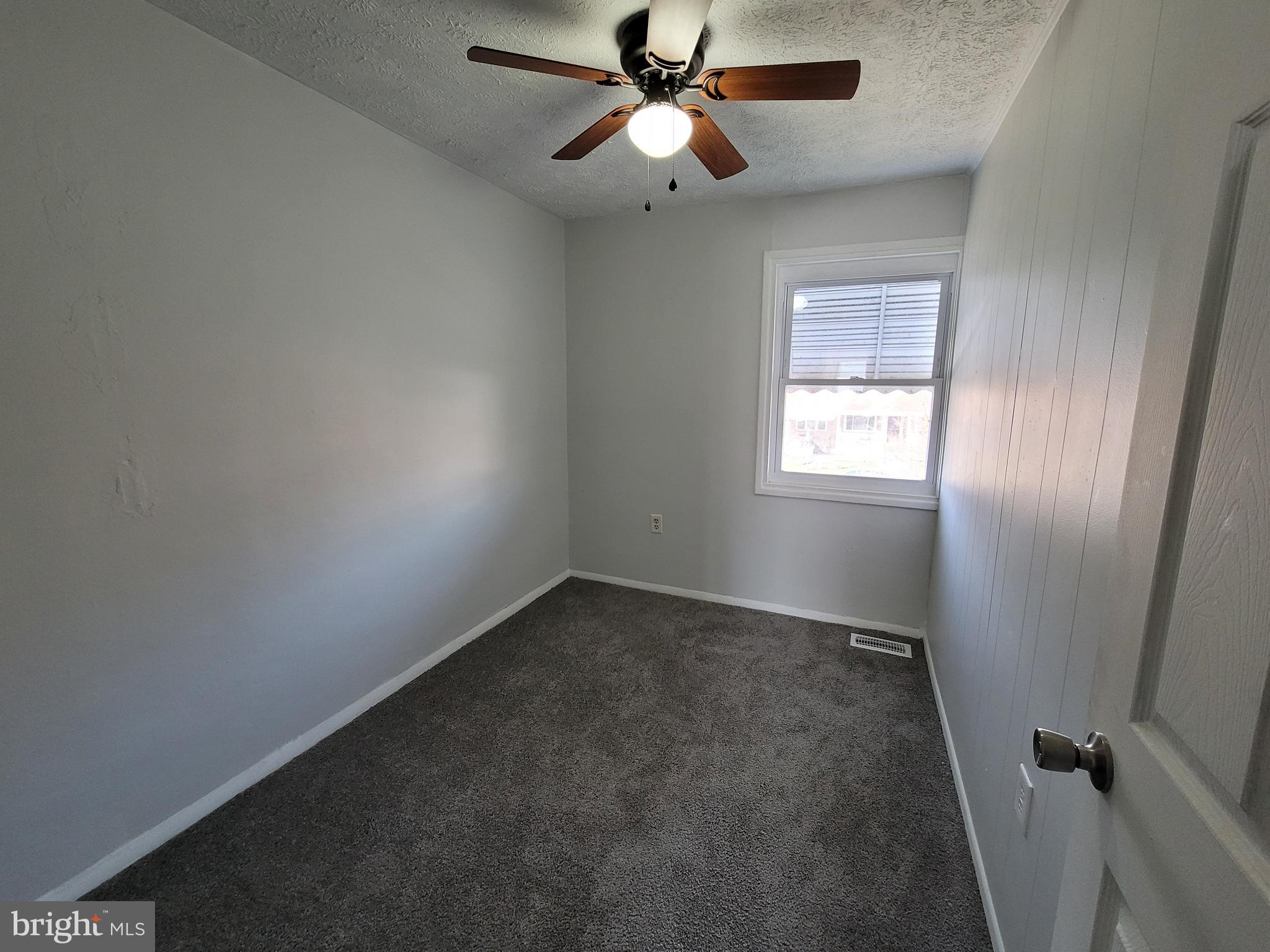 4453 Norfen Road Halethorpe, MD 21227 - Photo 12 of 18