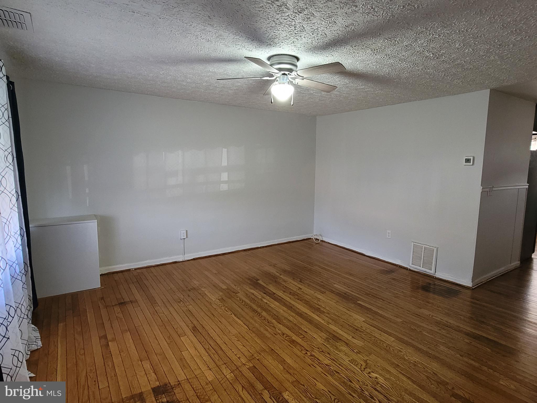 4453 Norfen Road Halethorpe, MD 21227 - Photo 3 of 18