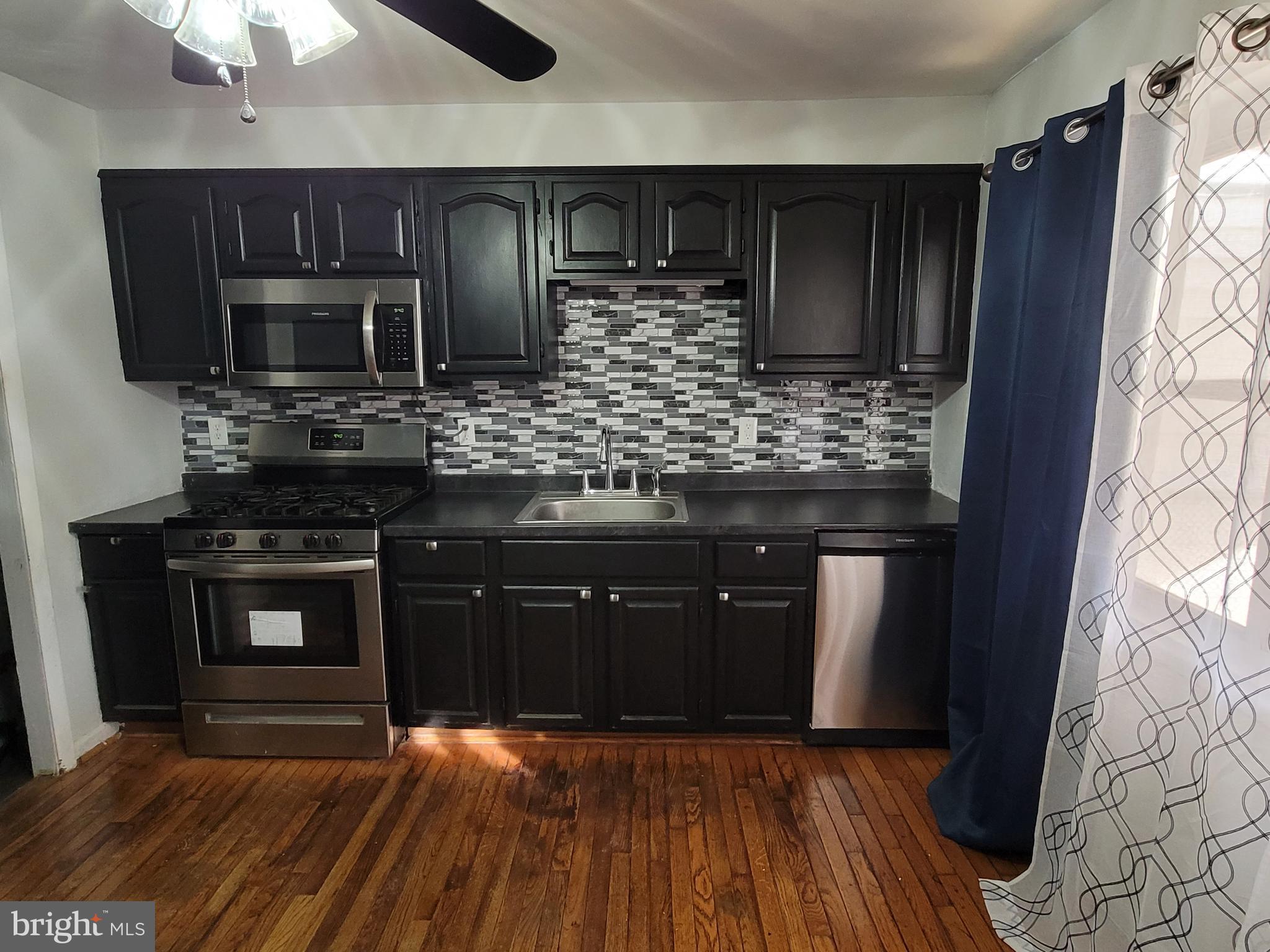 4453 Norfen Road Halethorpe, MD 21227 - Photo 6 of 18