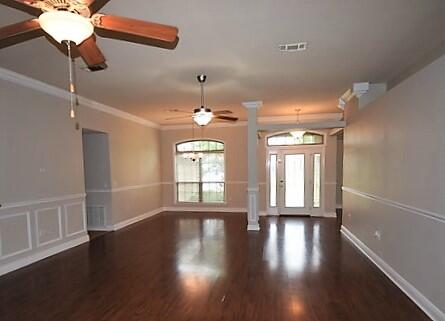 242 Raptor Drive Crestview, FL 32536 - Photo 5 of 29 Family Room