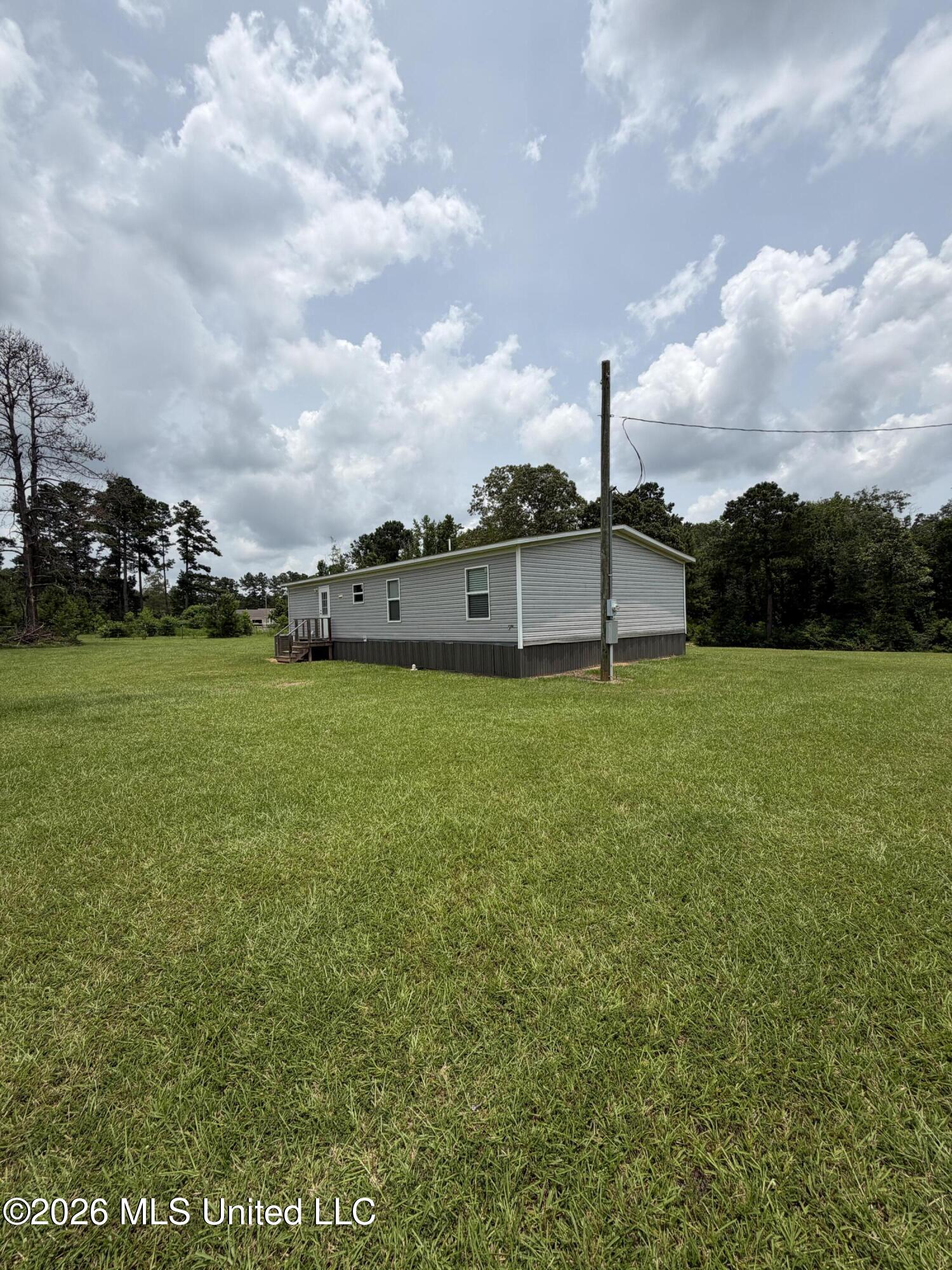 1123 Joel Lang Road Magnolia, MS 39652 - Photo 4 of 16 IMG_2893