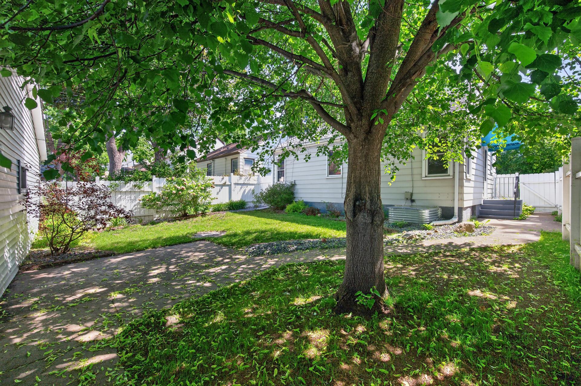 5010 6th Street Northeast Columbia Heights, MN 55421 - Photo 40 of 44