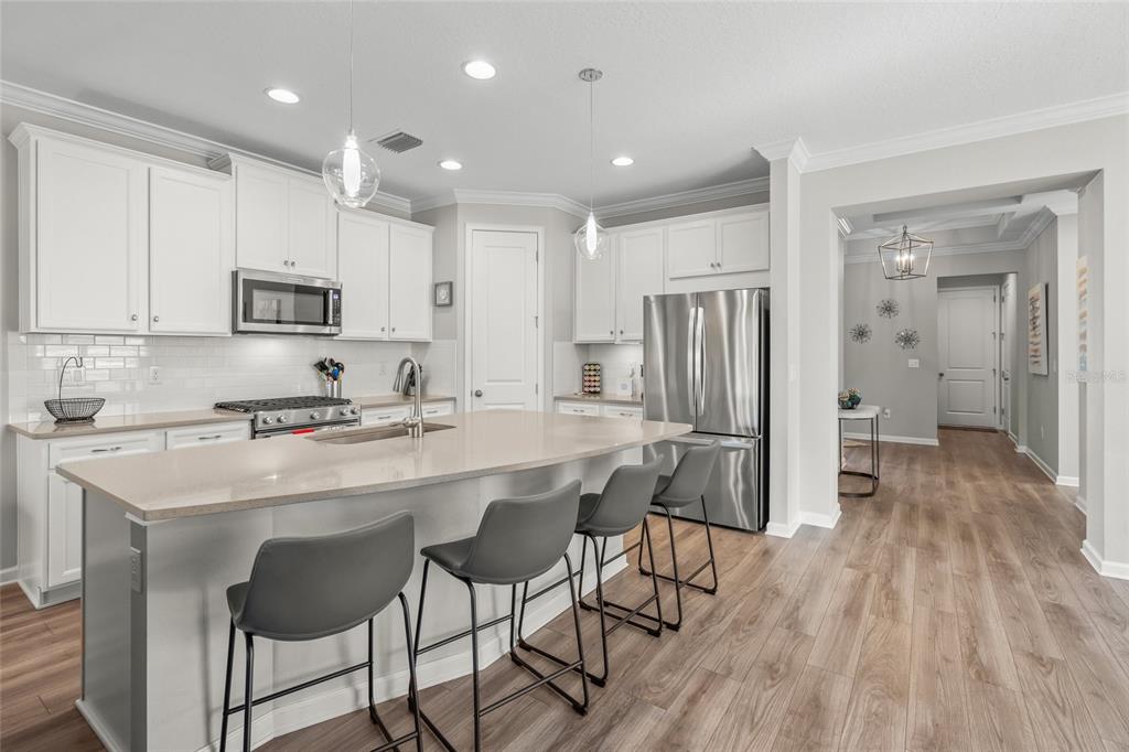 8681 Rain Song Road Sarasota, FL 34238 - Photo 7 of 48