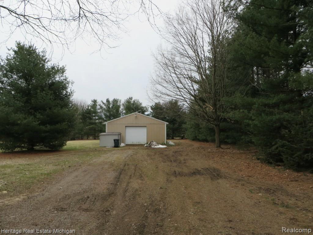 6533 Crofoot Road Fowlerville, MI 48836 - Photo 46 of 46 IMG_0878.jpg