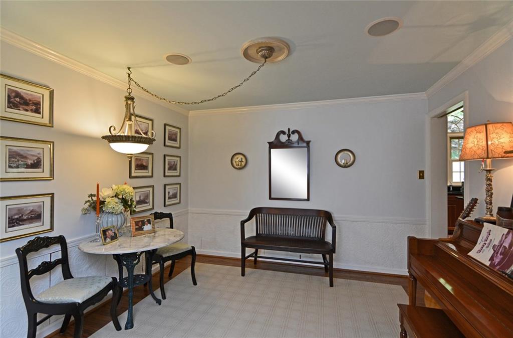 150 Guyasuta Road Pittsburgh, PA 15215 - Photo 8 of 25 Gallery Image 8