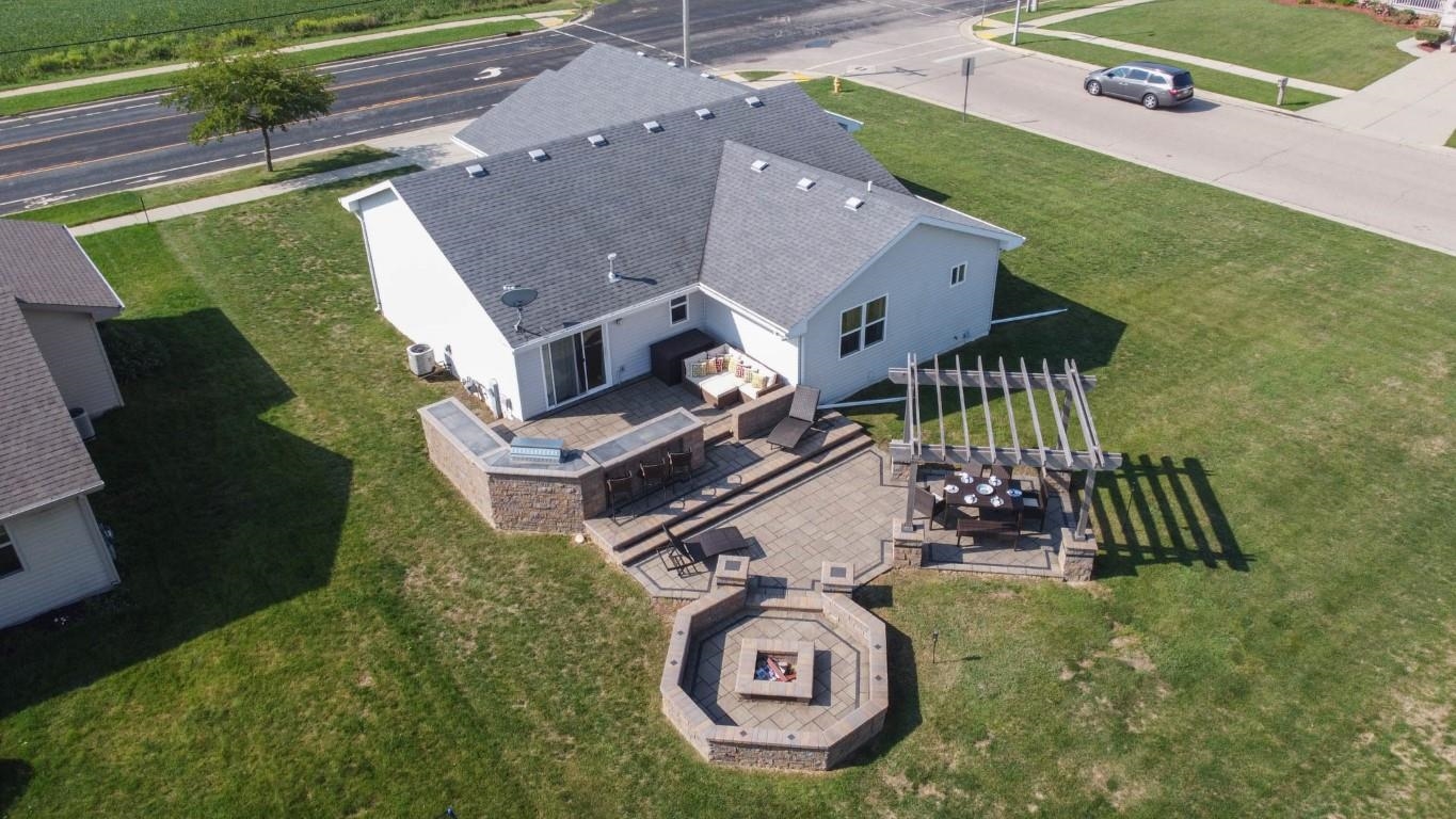 4403 East Rotamer Road Janesville, WI 53546 - Photo 25 of 28 Gallery Image 25