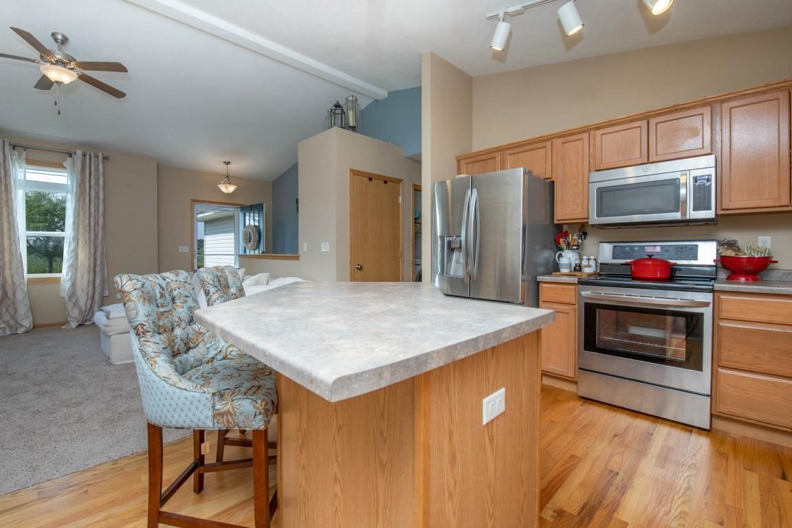4403 East Rotamer Road Janesville, WI 53546 - Photo 8 of 28 Gallery Image 8