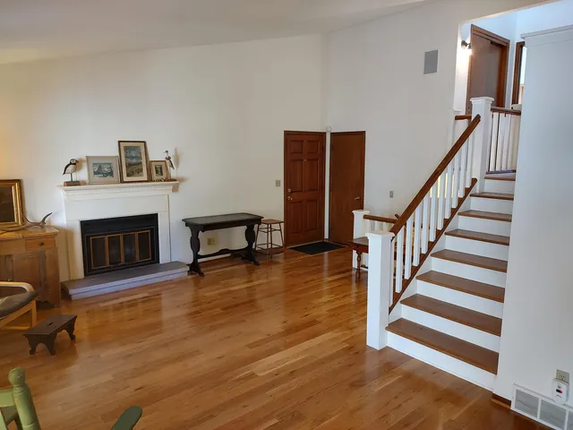 $179,900 | 4669 High Point Drive, Unit 56, Rockford, IL 61114