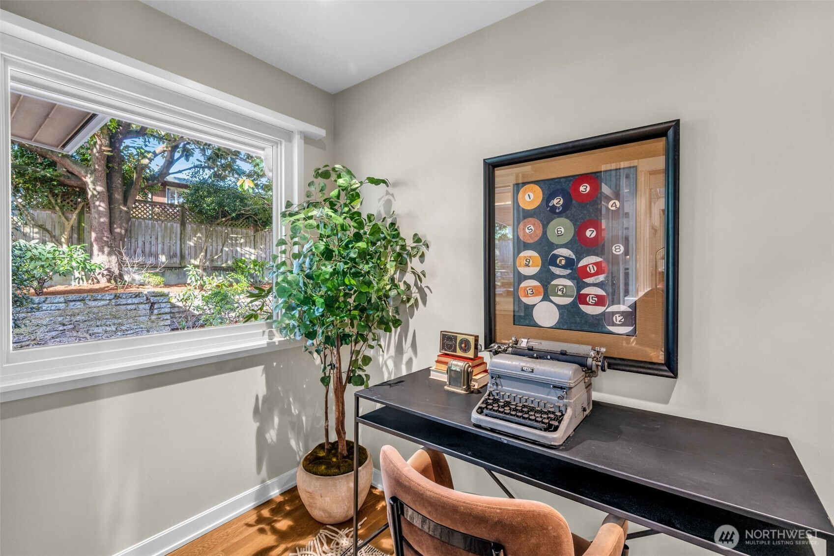 6437 Hampton Road South Seattle, WA 98118 - Photo 19 of 39 a view of a workspace with furniture