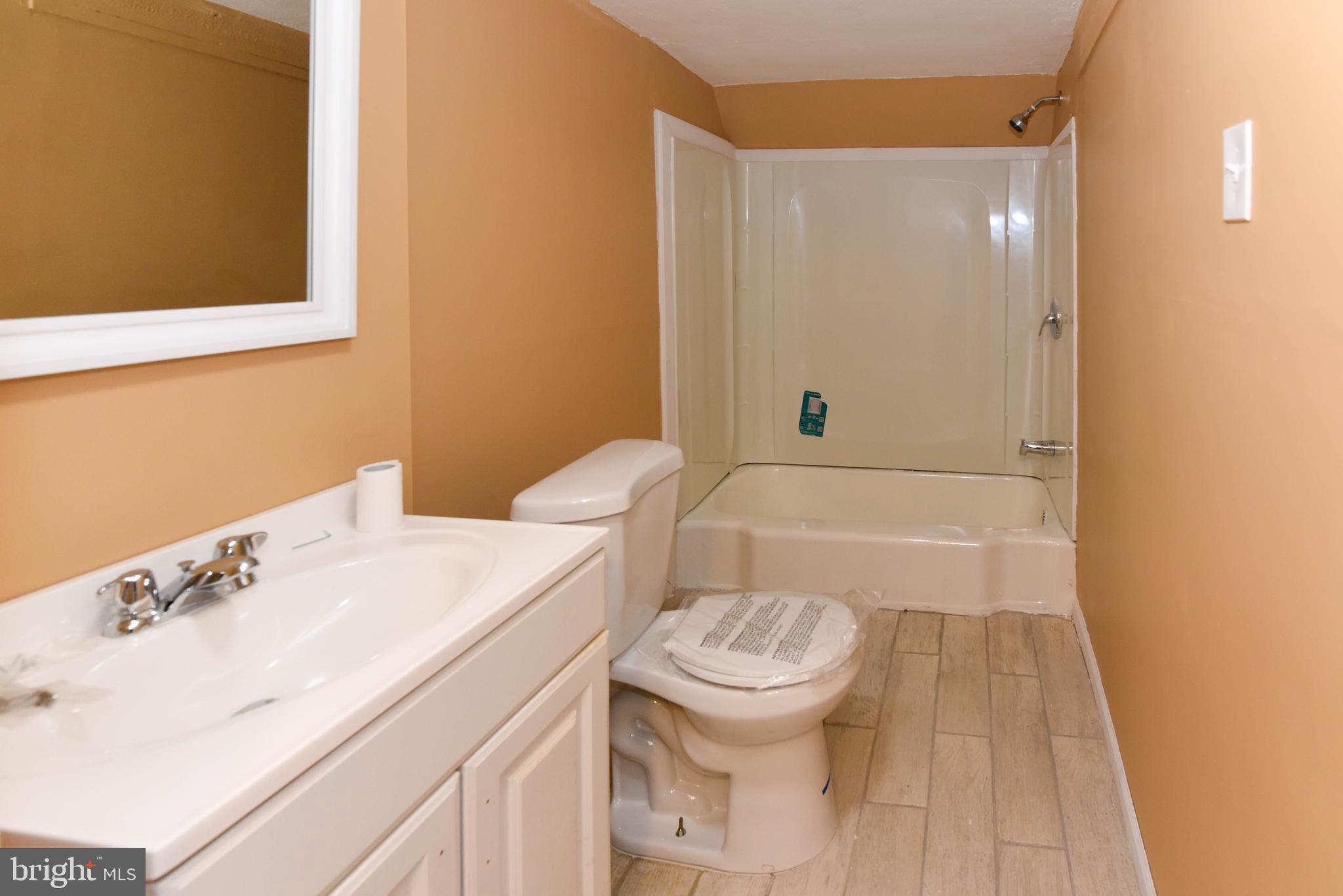 3522 Erdman Avenue Baltimore, MD 21213 - Photo 11 of 38 Unit 1