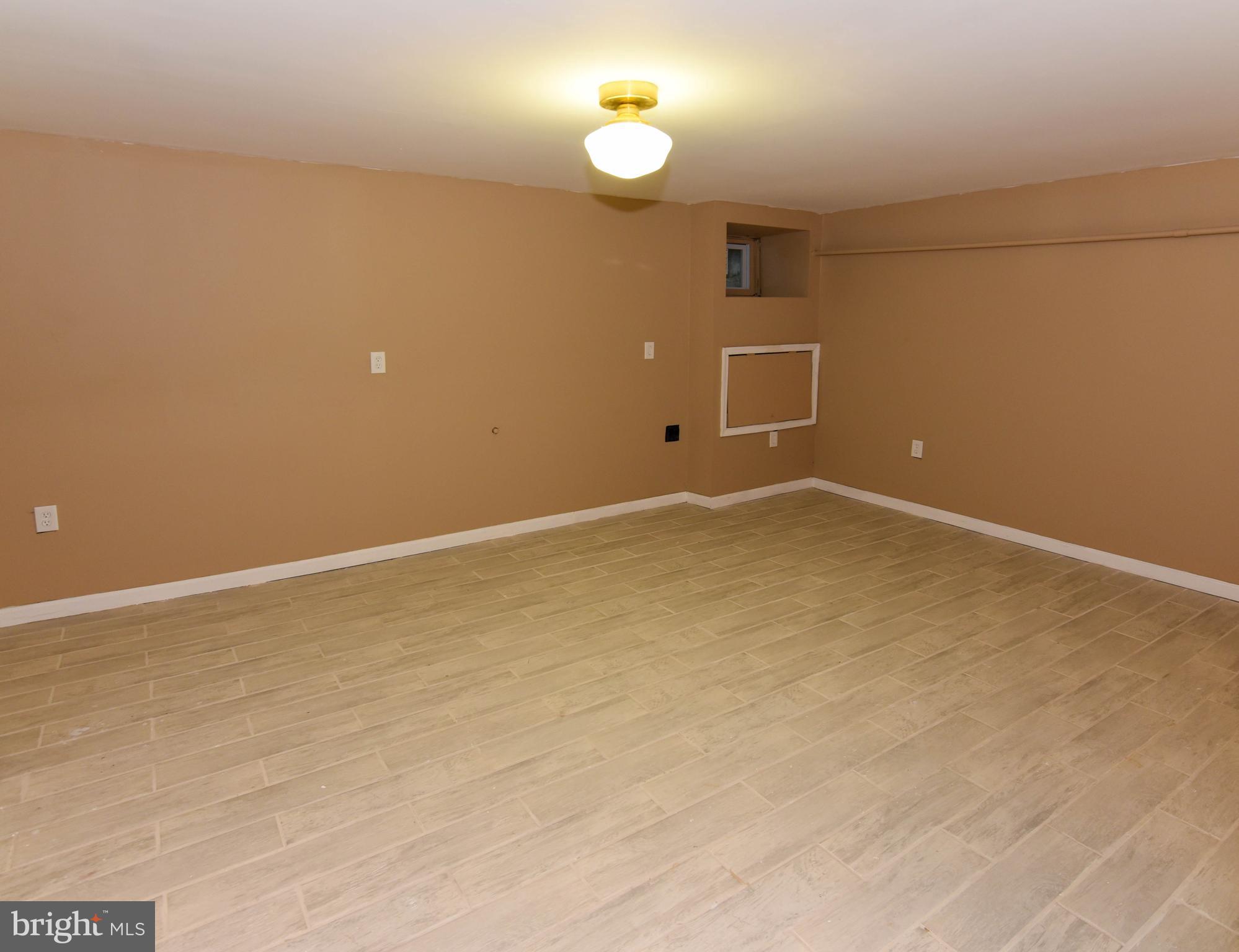 3522 Erdman Avenue Baltimore, MD 21213 - Photo 16 of 38 Unit 1