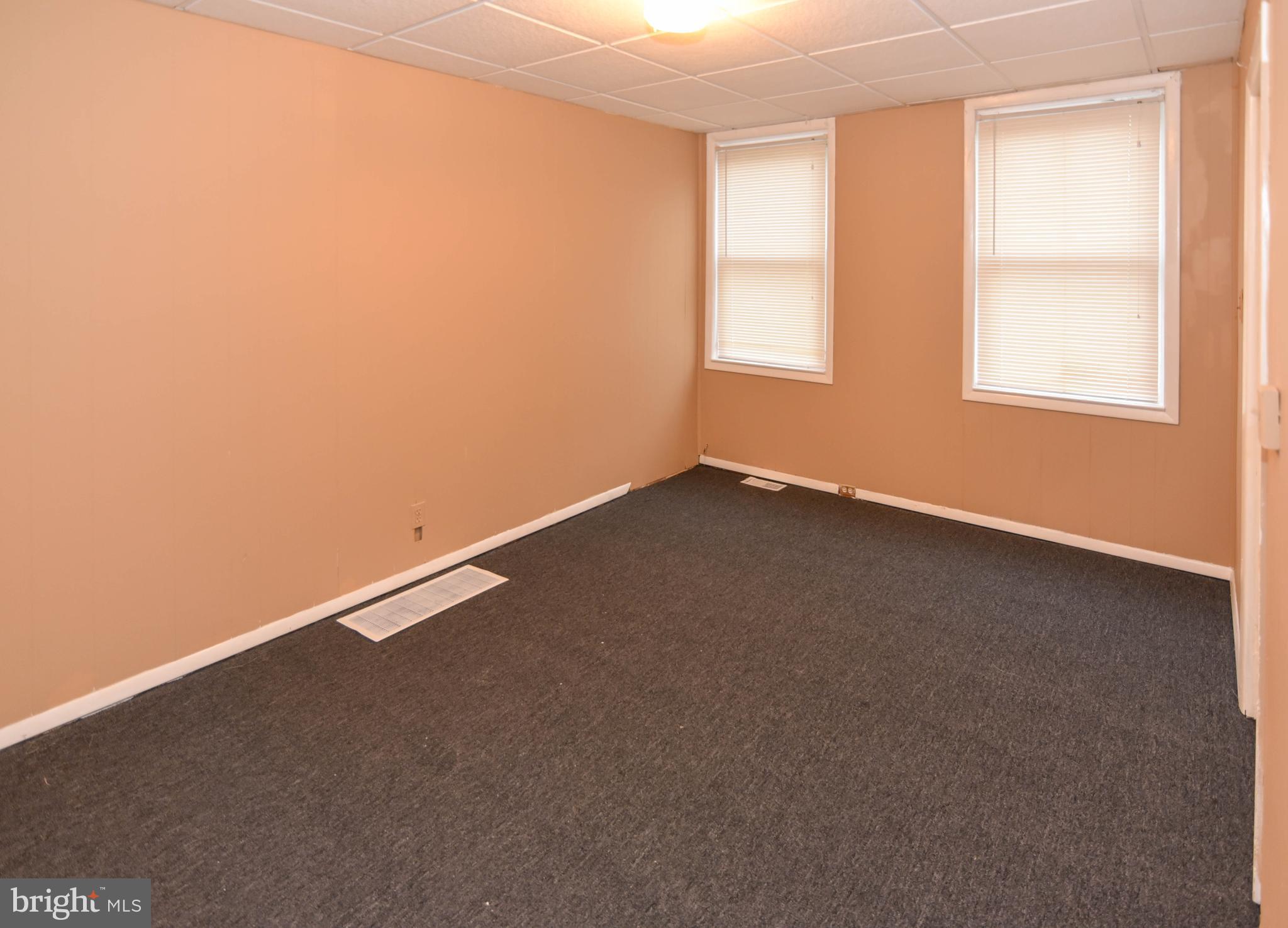 3522 Erdman Avenue Baltimore, MD 21213 - Photo 3 of 38 Unit 1