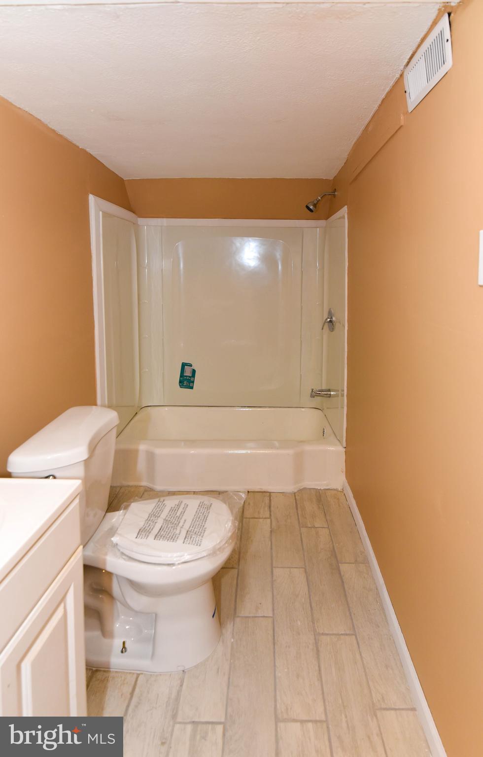 3522 Erdman Avenue Baltimore, MD 21213 - Photo 10 of 38 Unit 1