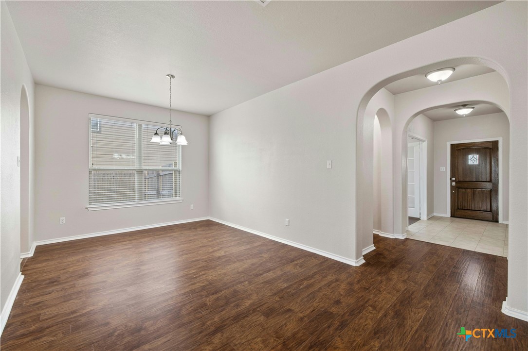6010 Taffinder Lane Killeen, TX 76549 - Photo 5 of 37