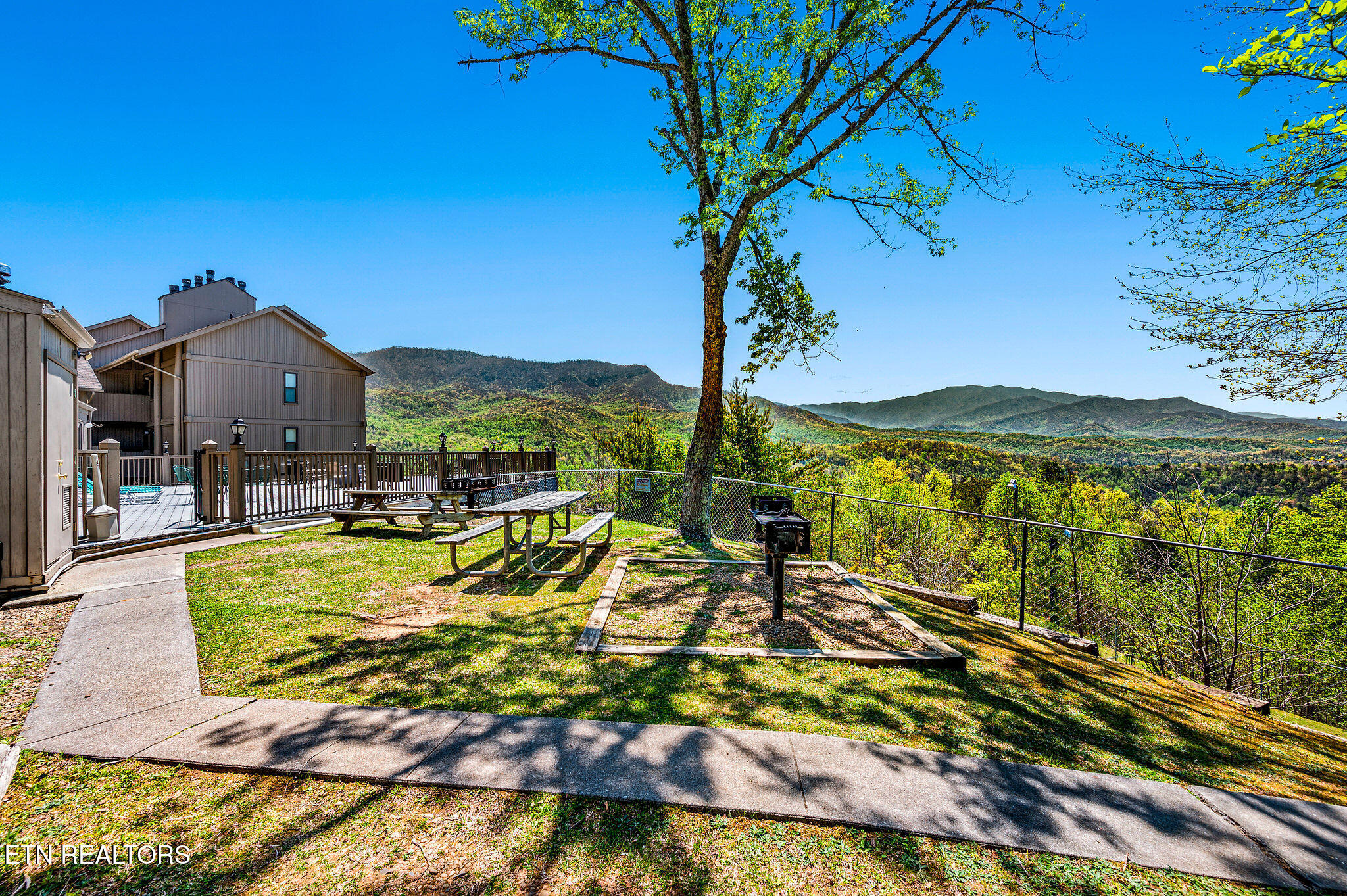 3710 Weber Road, Unit E103 Gatlinburg, TN 37738 - Photo 24 of 34 DSC_3875