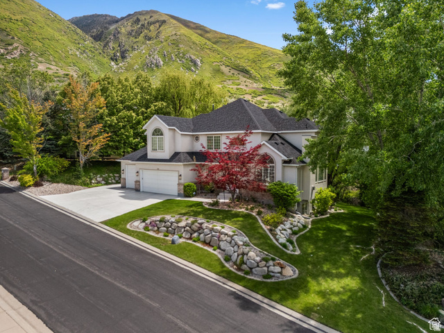2016 Graystone Lane Draper, UT 84020 - Photo 2 of 38