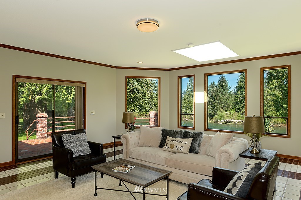 35202 Southeast David Powell Road Fall City, WA 98024 - Photo 7 of 20