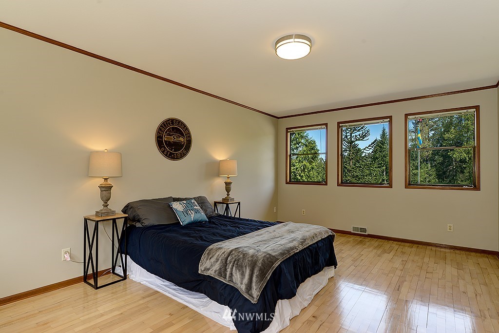35202 Southeast David Powell Road Fall City, WA 98024 - Photo 10 of 20