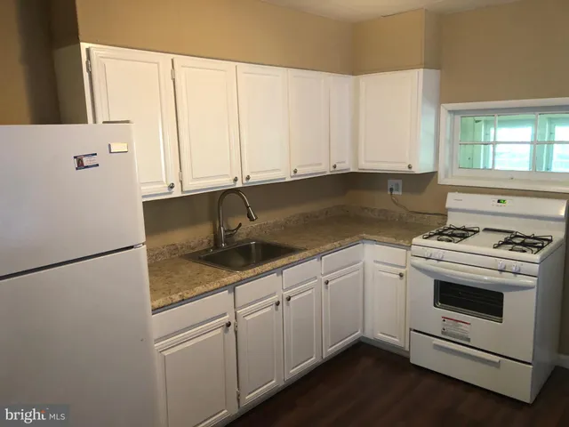 $150,000 | 320 Powell Street, Gloucester City, NJ 08030