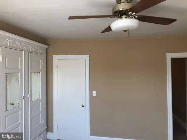 $150,000 | 320 Powell Street, Gloucester City, NJ 08030