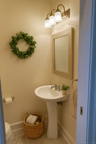 $269,000 | 266 Pearl Street, Unit 310, Hartford, CT 06103