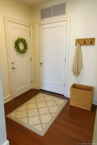 $269,000 | 266 Pearl Street, Unit 310, Hartford, CT 06103