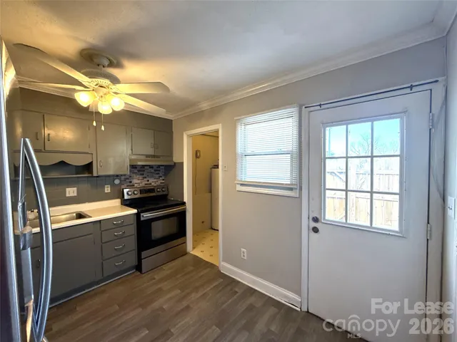 $1,225 | 7906 Oak Meadow Court, Unit 29, Charlotte, NC 28210