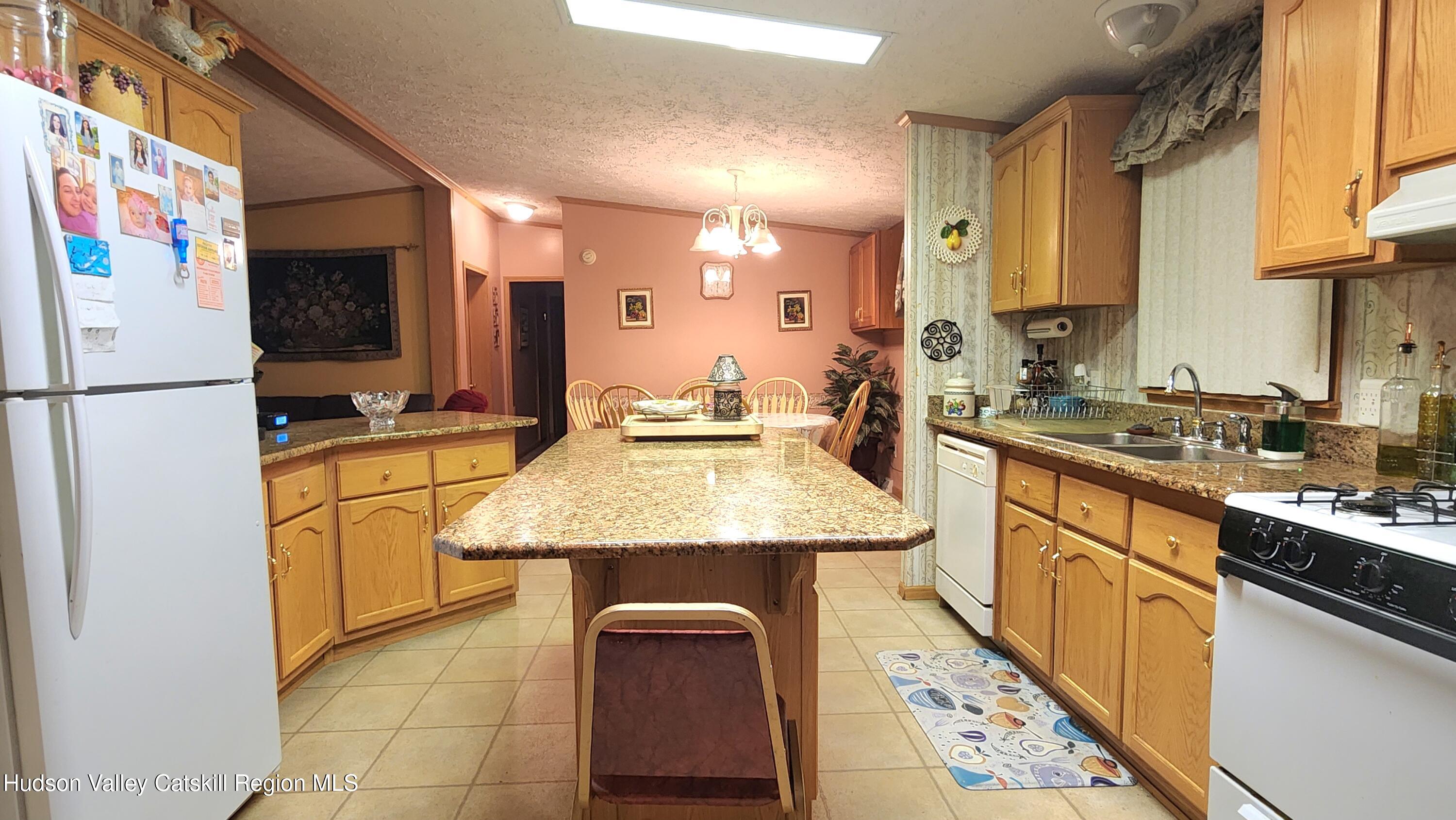 155 Scutt Road Greenville, NY 12083 - Photo 7 of 25 20251114_165238