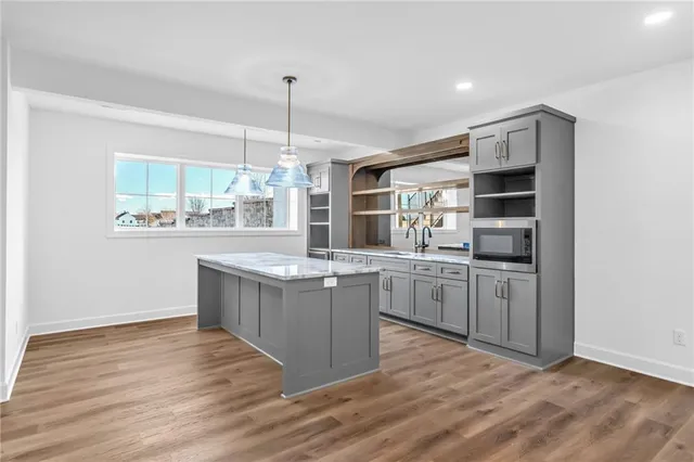 $1,525,000 | 18568 West 180th Court, Olathe, KS 66062