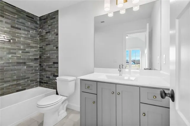 $1,525,000 | 18568 West 180th Court, Olathe, KS 66062