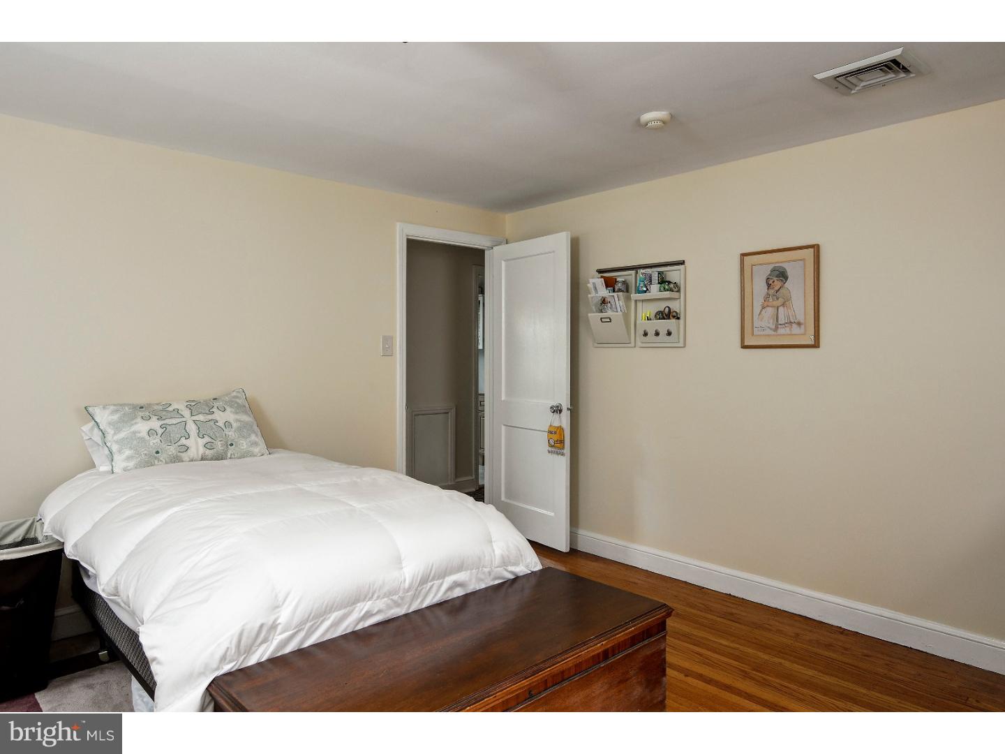 259 Bewley Road Haddon Township, NJ 08033 - Photo 17 of 23