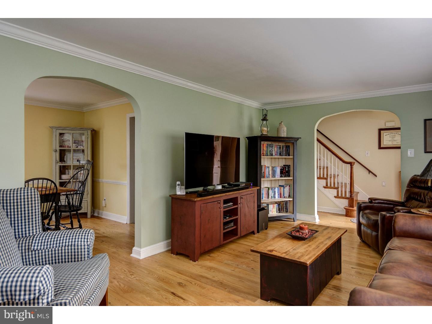 259 Bewley Road Haddon Township, NJ 08033 - Photo 4 of 23