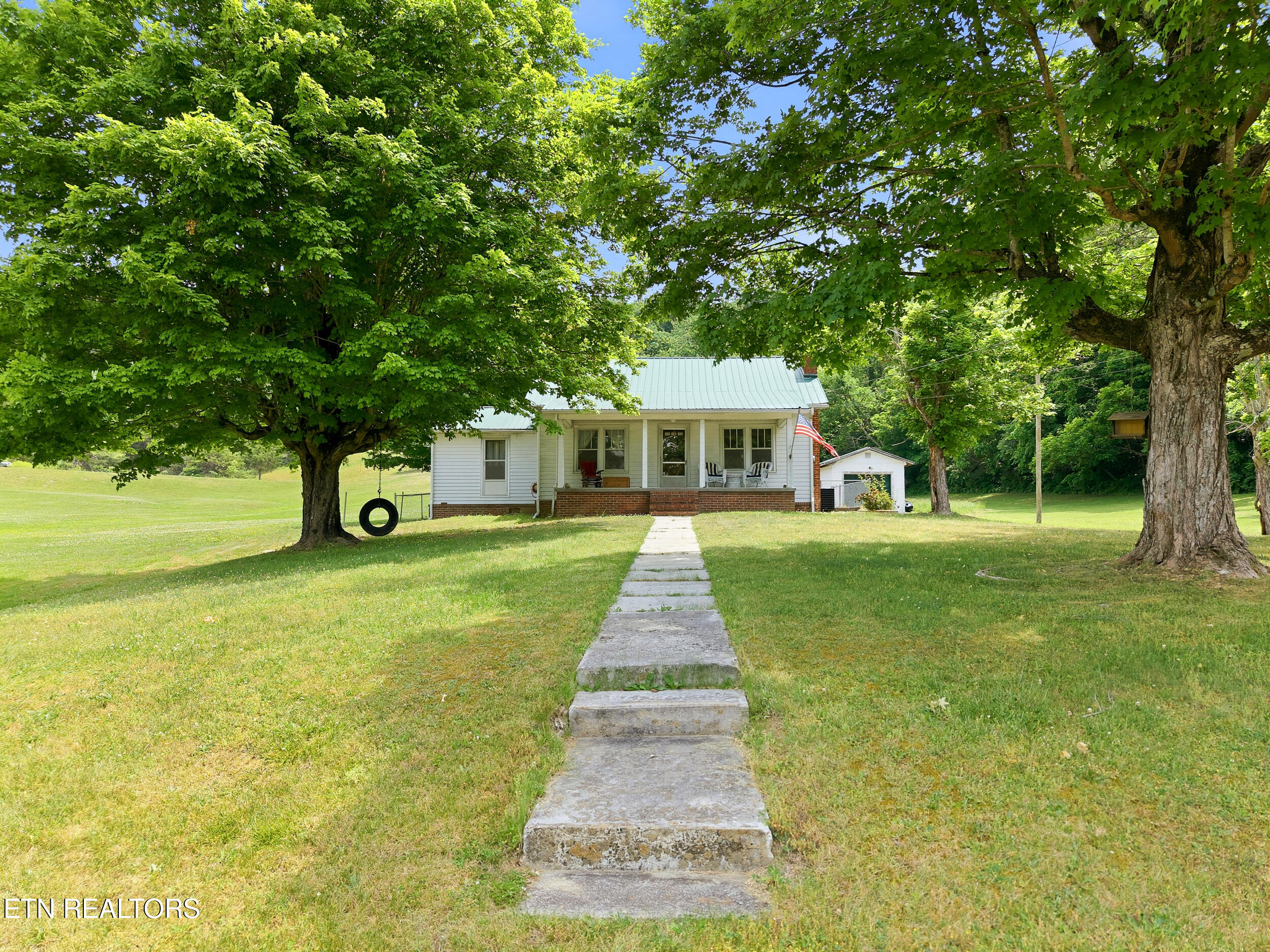 979 Highway 92 Rutledge, TN 37861 - Photo 5 of 36 2_979_tn-92_0002