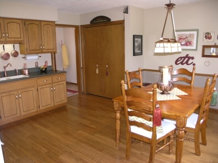 8523 Stand Ridge Run Fort Wayne, IN 46825 - Photo 13 of 27 Gallery Image 13