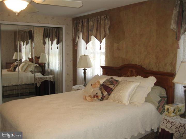 12509 Ramer Road Philadelphia, PA 19154 - Photo 12 of 25