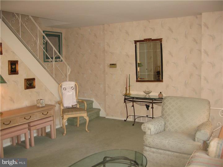 12509 Ramer Road Philadelphia, PA 19154 - Photo 5 of 25
