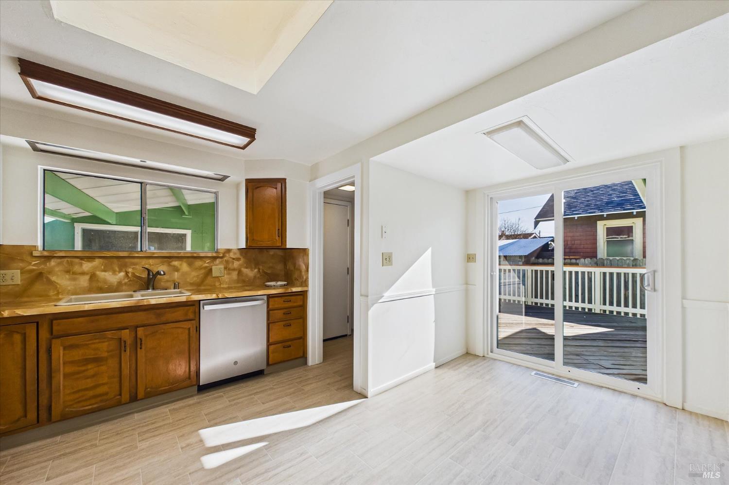 2005 I Street Eureka, CA 95501 - Photo 18 of 44