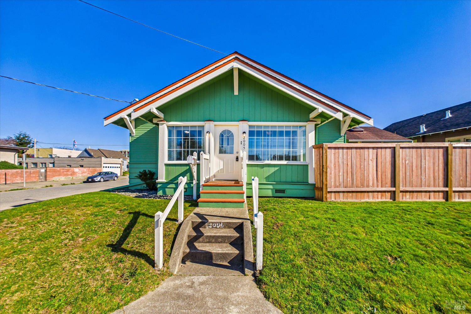 2005 I Street Eureka, CA 95501 - Photo 2 of 44