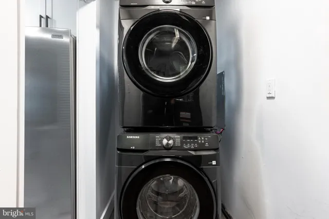 a view of washer and dryer in a utility room