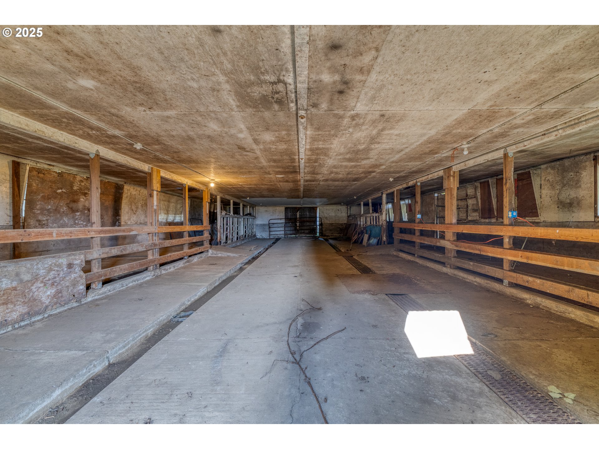 53874 Fishtrap Road Myrtle Point, OR 97458 - Photo 43 of 48 a view of a room with wooden stairs