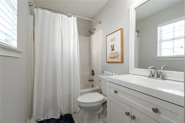 $1,800 | 226 Fox Creek Boulevard, Woodstock, GA 30188