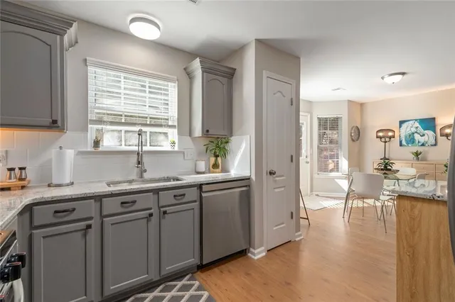 $1,800 | 226 Fox Creek Boulevard, Woodstock, GA 30188