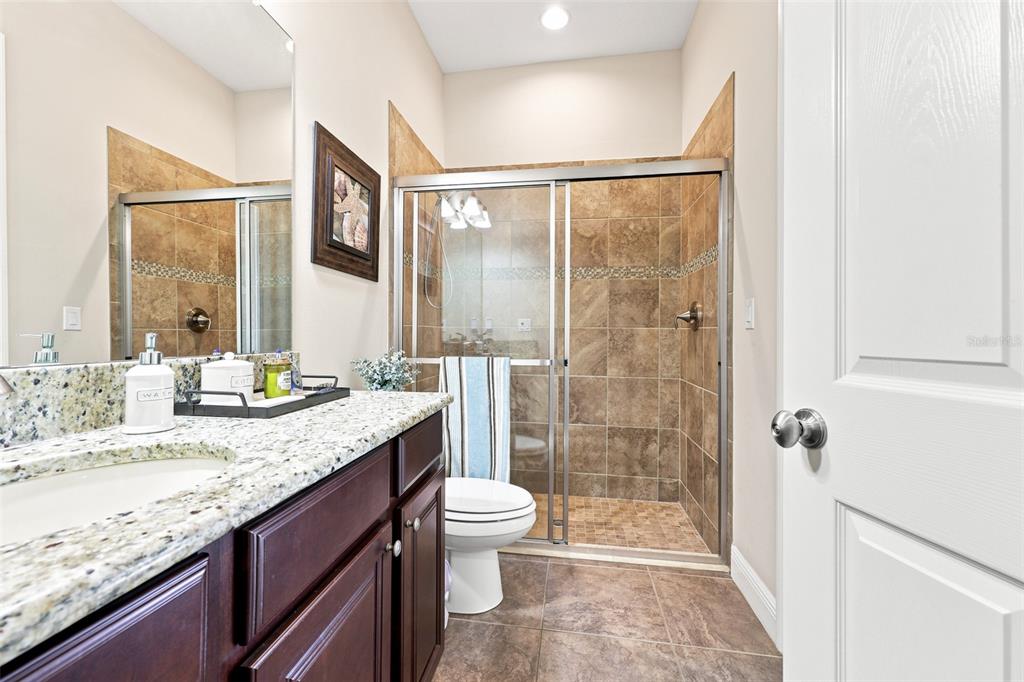 15512 Mossy Ridge Lane Lithia, FL 33547 - Photo 31 of 59