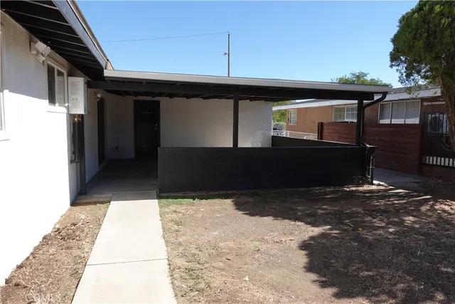 $2,600 | 38467 36th Street East, Palmdale, CA 93550