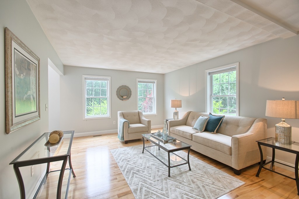 88 Jacques Road Tyngsborough, MA 01879 - Photo 8 of 30 Gallery Image 8