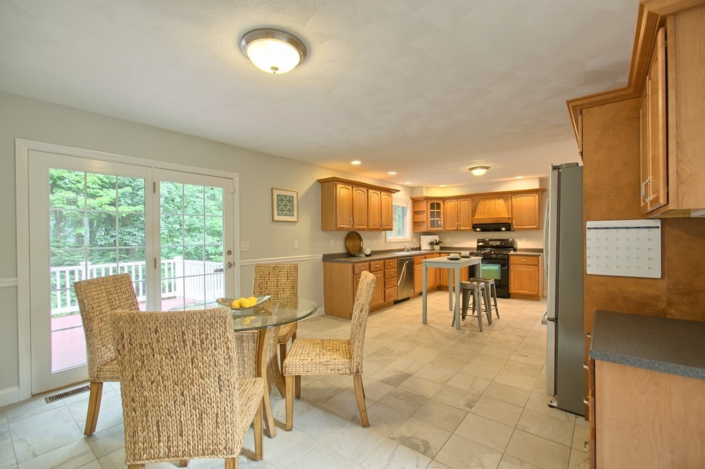 88 Jacques Road Tyngsborough, MA 01879 - Photo 10 of 30 Gallery Image 10