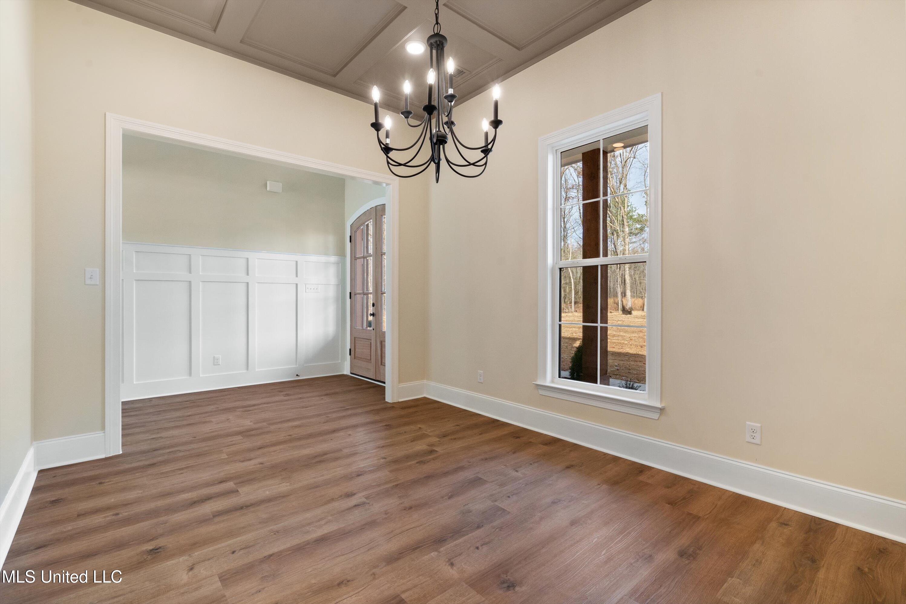 1571 Kimber Cove Hernando, MS 38632 - Photo 8 of 38 Dining Room b