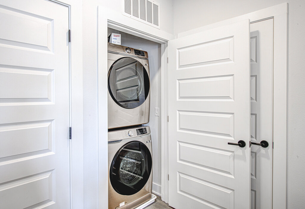 2220 Webberville Road, Unit 201 Austin, TX 78702 - Photo 16 of 24